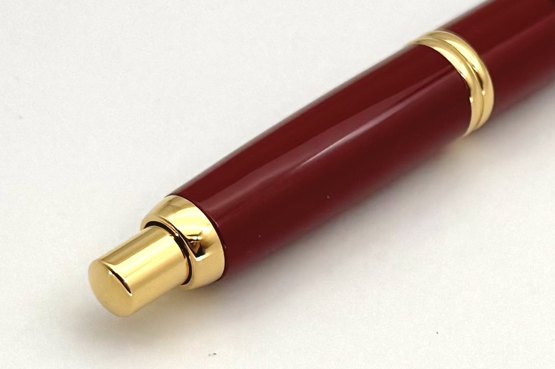 PilotCaplessRedGoldFP_F